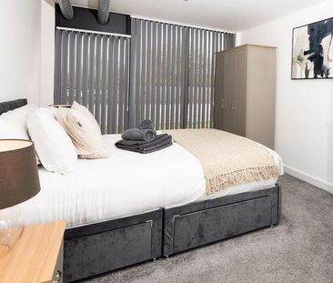 Bridge Lane - Photo 5