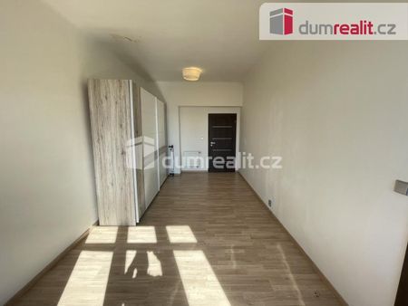 Pronájem bytu 2+1 60 m2 - Photo 3