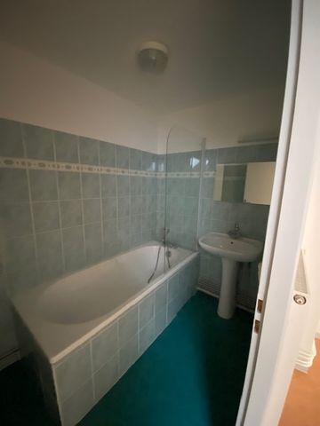 Location Appartement 3 pièces 53m² - Photo 3