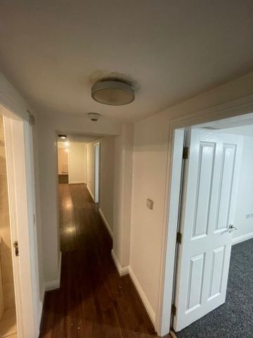 3 bedroom apartment to rent - Photo 5