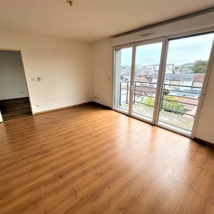 Location Appartement 2 pièces 48m² LE PETIT QUEVILLY 76140 - Photo 2