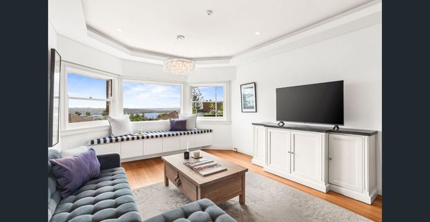 2-3 bed semi-sized apartment with level access, outdoor area and LUG!! - Photo 1