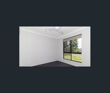 Modern 3 bedroom Duplex in Marsden - Photo 4