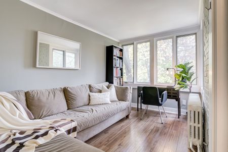 For Lease - 127 Farnham Avenue, Toronto, Ontario - Photo 3