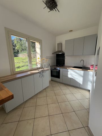 Location Maison 3 pièces 43m² MIOMO 20200 - Photo 2