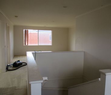 Spacious brick house suitable for a big family. - Photo 2