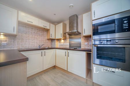 1 bedroom flat to rent - Photo 3