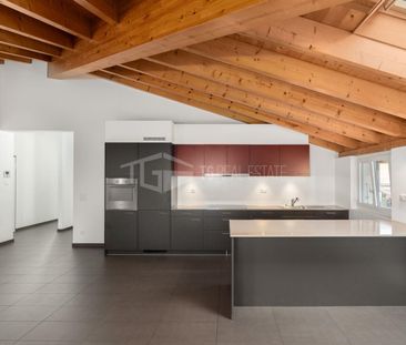 ATTICO MANSARDATO DI 4.5 LOCALI. IDEALE PER FAMIGLIE | 4.5-ROOM ATT... - Photo 1