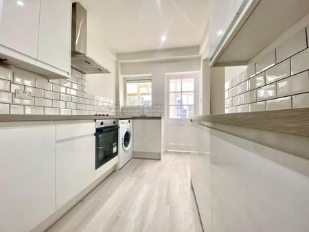 Springfield Park Avenue, Chelmsford - Photo 4