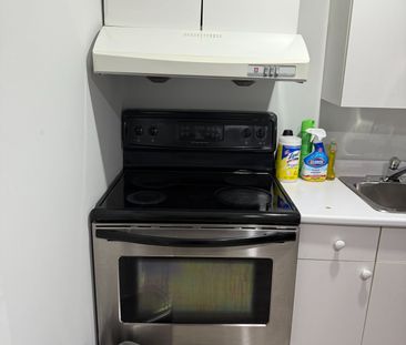 For Lease - 858 Khan Crescent Unit# Bsmt, Mississauga, Ontario - Photo 1