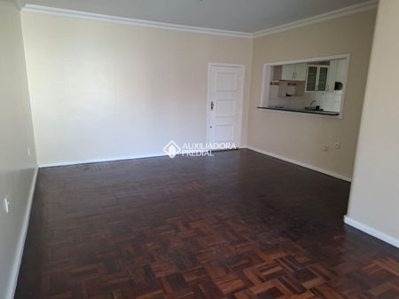 Apartamento com 3 quartos e 113m² para alugar em Rio Branco, Porto Alegre. - Photo 3