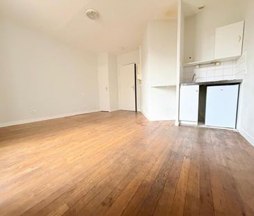 Location Appartement 1 pièce 26m² ROANNE 42300 - Photo 2
