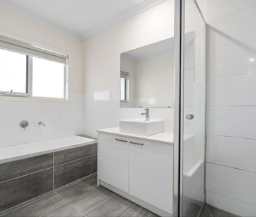 3/170 Hilton Street, Glenroy VIC 3046 - Photo 3