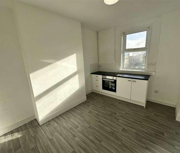 Mount Grove Birkenhead, CH41 - Photo 6