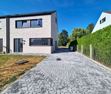 Huis te huur in Aalter voor € 1.400 met 3 slaapkamers - foto 3