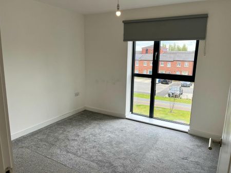 1 bedroom flat to rent - Photo 2