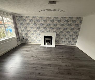 Lindale Close, Wirral, Moreton - Photo 4