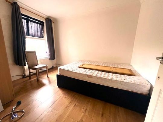 4 bedroom maisonette to rent - Photo 1