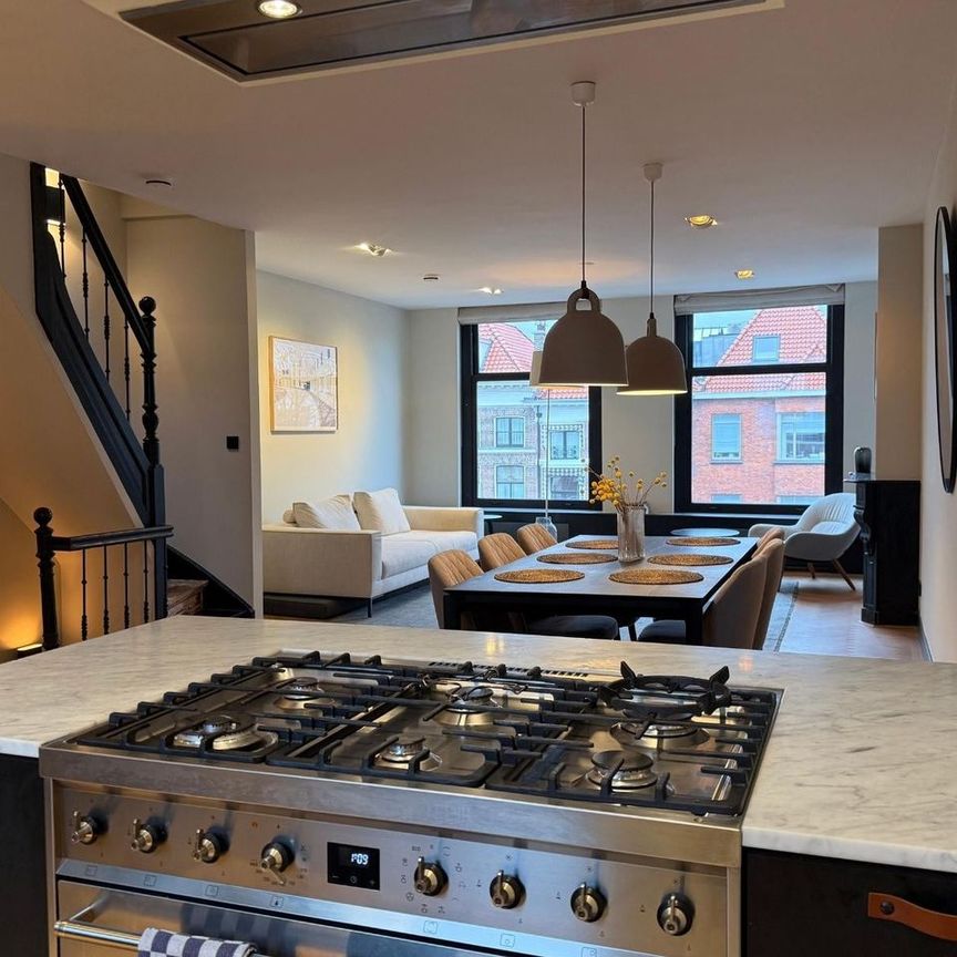 Appartement te huur: Hooikade 8-B 2514 BH Den Haag - Photo 1