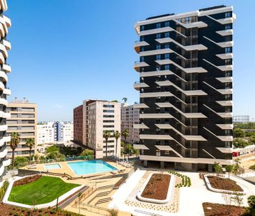 2 Bedroom Apartment with swimming pool, Parque das Nações, Lisboa - Photo 4