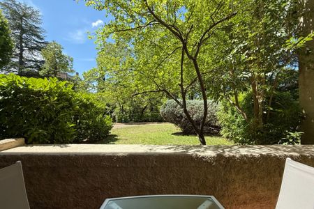 Parc de La Torse - Appartement T2 de 52m² avec terrasse - Photo 4