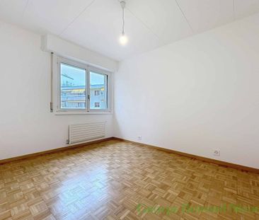 2-room apartment located in a residence with outdoor pool - Photo 2