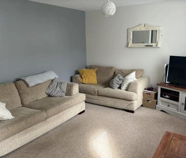 3 bedroom detached house to rent - Photo 4