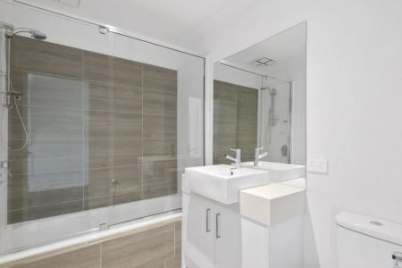 Contemporary living in Great Location - Photo 5