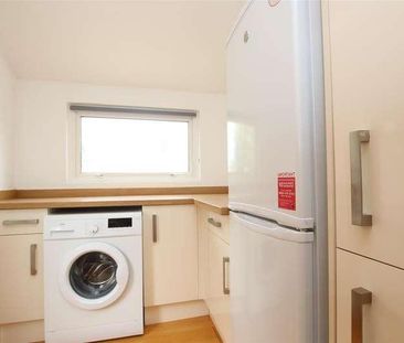 Holcombe Close, Bathampton, BA2 - Photo 6
