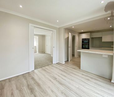 4 bed terraced house to rent in Anne Close, Maidenhead, SL6 - Photo 2