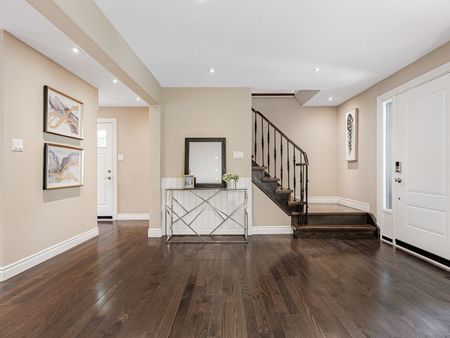 For Lease - 97 Bridlewood Boulevard, Toronto, Ontario - Photo 3