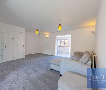 3 bedroom terraced house to rent - Photo 4