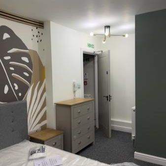 Watkin Terrace, Abington, Northampton, NN1 - Photo 1