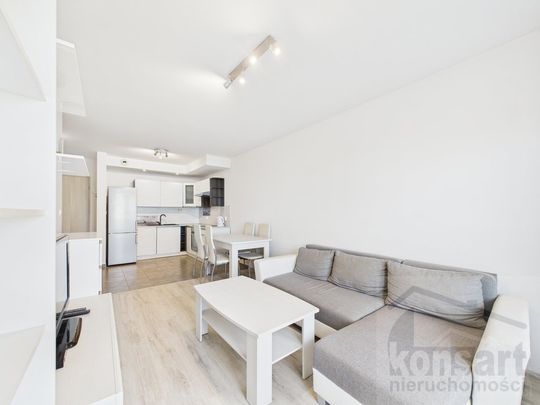 Dwa pokoje z garażem na strzeżonym osiedlu - Photo 1