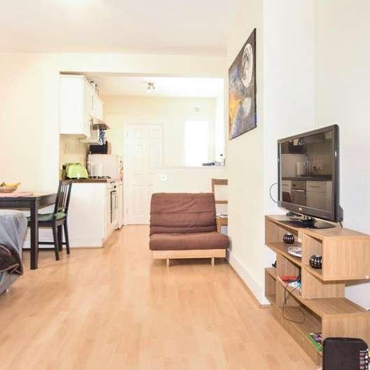 Acre Road, Colliers Wood, SW19 - Photo 1