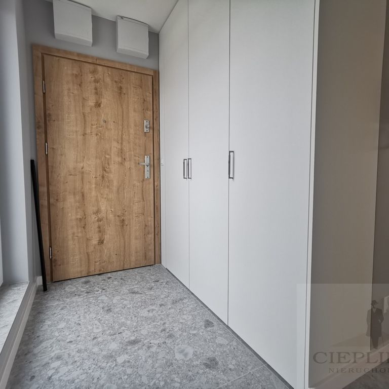 Bądź 1. Najemcą! 3 pokoje z 2 balkonami i piwnicą - Photo 1