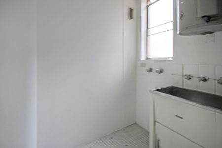 2/44 Meadow Crescent, Meadowbank NSW 2114 - Apartment For Rent | Domain - Photo 5