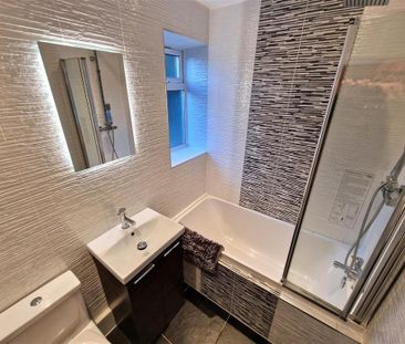 3 bedroom apartment to rent - Photo 5