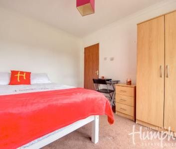 5 College Road - Photo 3