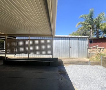 Charming 3-Bedroom Home in a Prime Location! - Photo 6