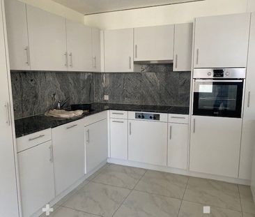 4.5-Zwg im 3. Stock mit Balkon in Stadtzentrum - Photo 3