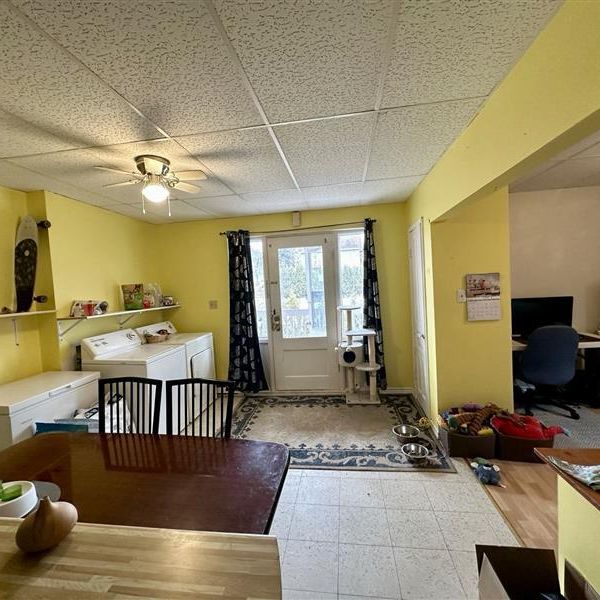 Immeuble - 826-836 Short/901-909 Courcelette 3 Et Demi - Secteur Mont-Bellevue - Photo 1