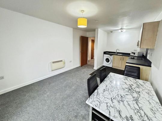1 bedroom flat to rent - Photo 1