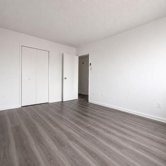 2 CH - 1 SDB - Montréal - $1,250 /mo - Photo 1