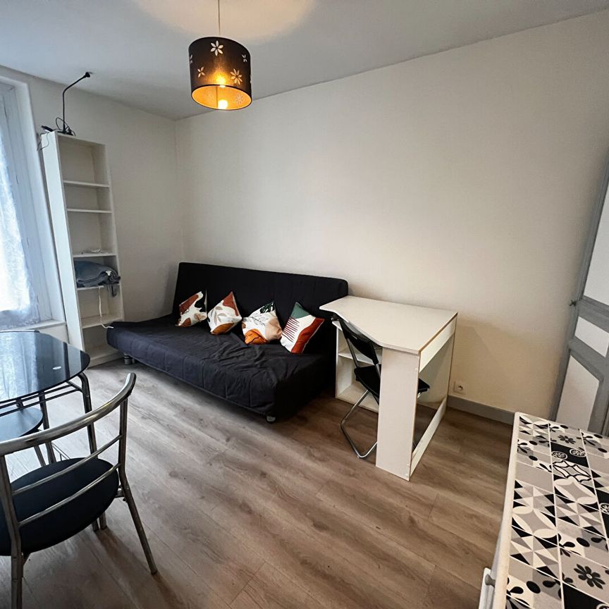 VIROFLAY - STUDIO MEUBLE DE 18M², - Photo 1