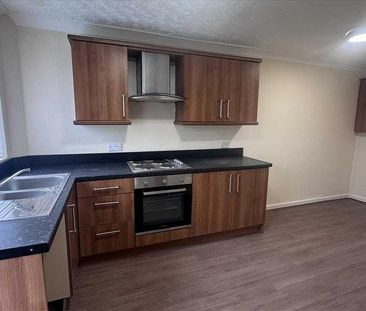 3 bedroom terraced house to rent - Photo 6