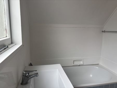 Epuni Living - Photo 5