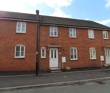 Lower Meadow, Ilminster, Somerset - Photo 2