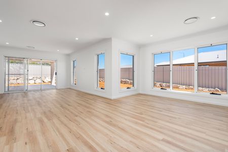 13 WYLIE STREET, Baranduda VIC 3691 - House For Rent | Domain - Photo 3