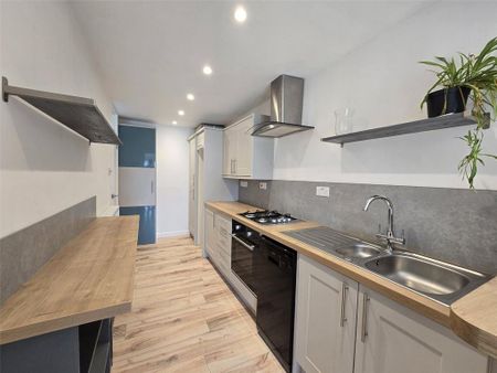 1 bedroom bungalow to rent - Photo 3